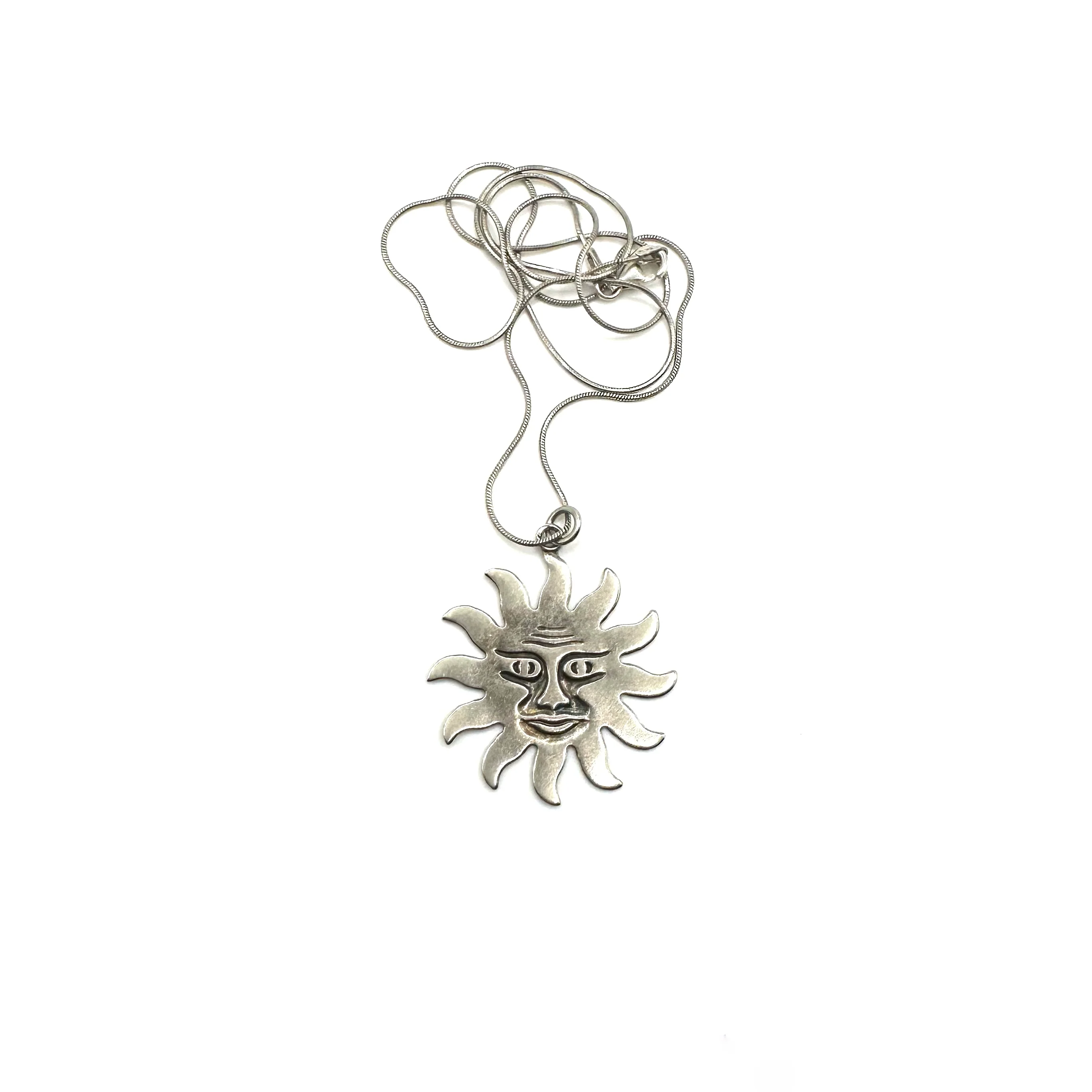 Necklaces/Chains